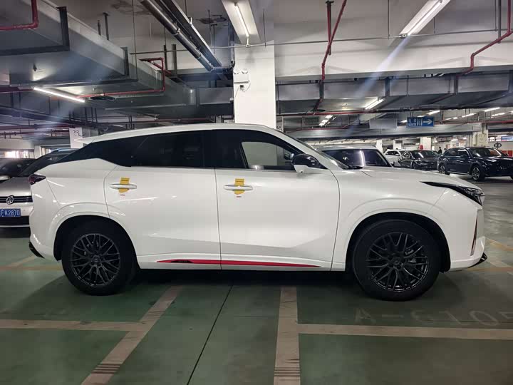 Changan Oshan Z6 2022 2022款 蓝鲸 1.5T DCT智享型