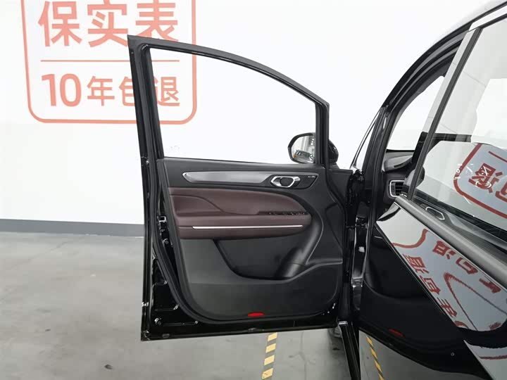 GAC Trumpchi M6 2023 2023款 PRO 270T DCT尊享版
