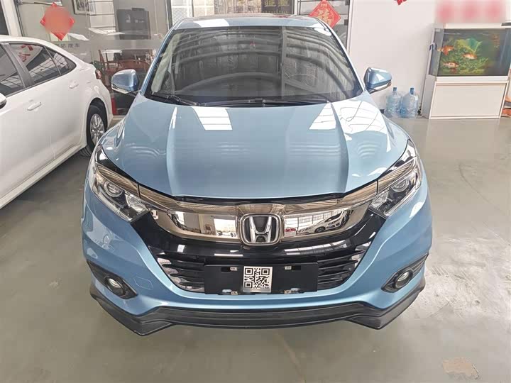 Фото 3 - Honda Vezel