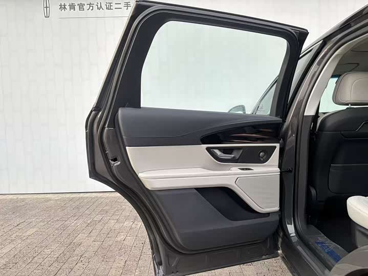 Lincoln Nautilus 2026 2026款 2.0T 四驱尊睿混动版