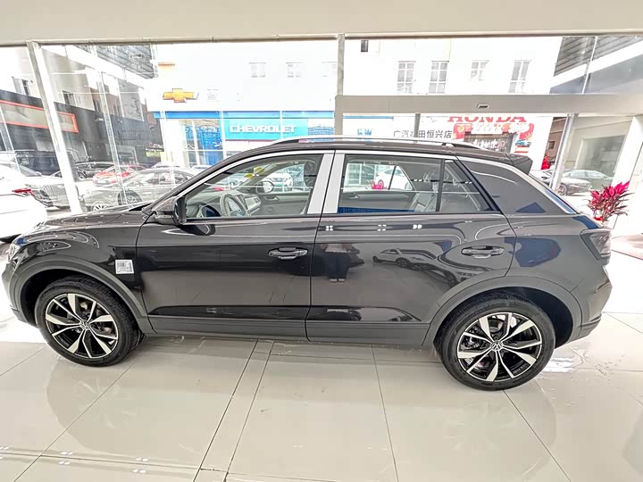 2026 Volkswagen T-Roc