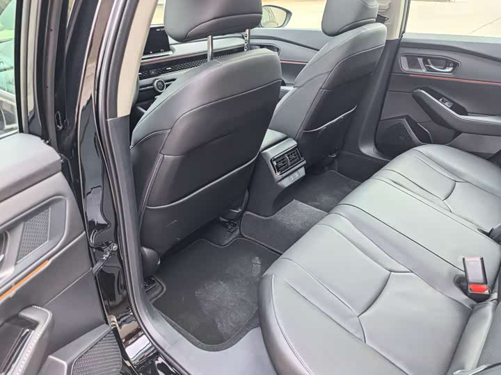 Honda Accord 2025 2025款 运动系列 260TURBO 舒适版