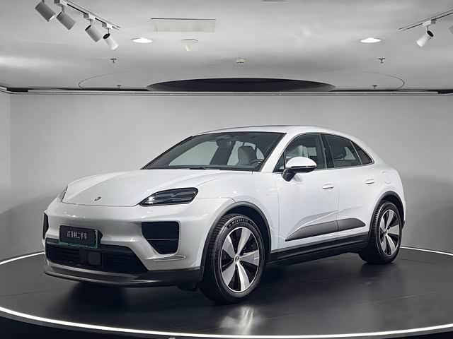 2024 Porsche Macan EV