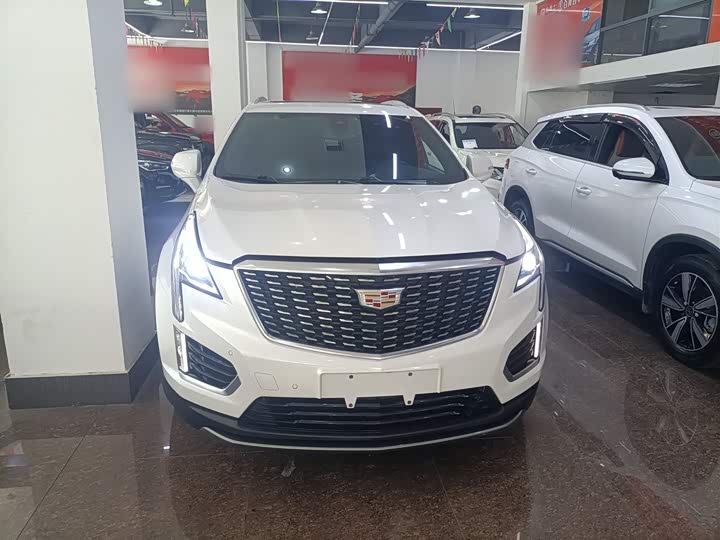 Фото 3 - Cadillac XT5
