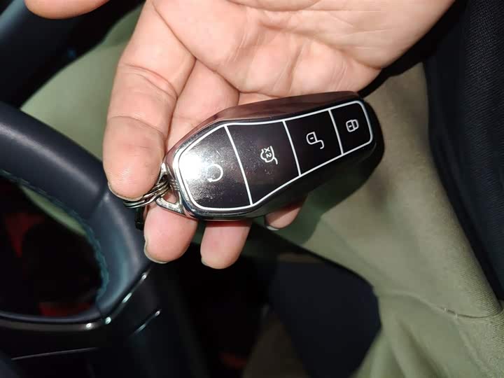 Фото 9 - BYD Seal 06 GT