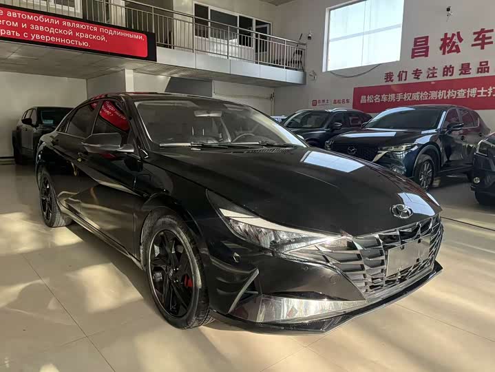 Zdjęcie 3 - Hyundai Elantra N line