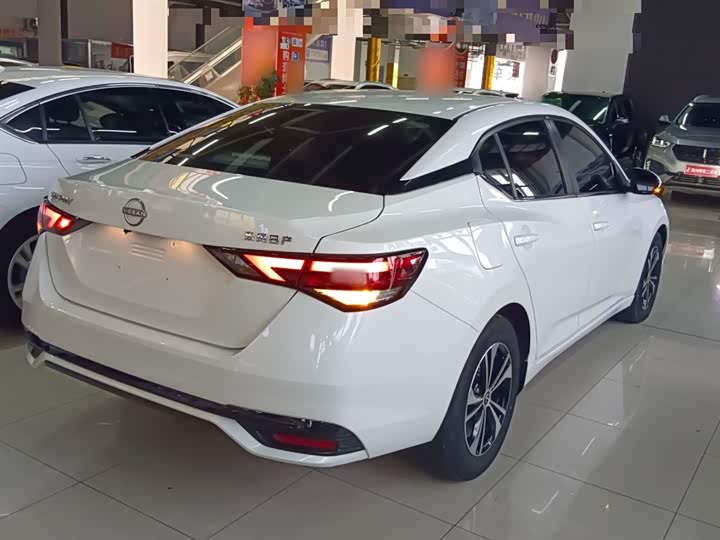 Zdjęcie 7 - Nissan Sylphy