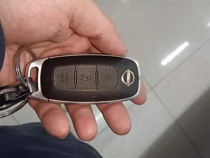 Zdjęcie 9 - Nissan Sylphy