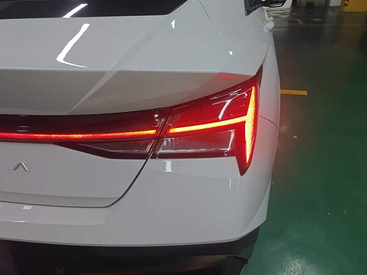 Hyundai Elantra N line 2023 2023款 1.5L CVT LUX尊贵版