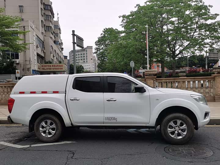 Nissan Navara 2021 2021款 2.5L 手动两驱舒适型QR25