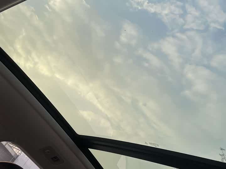 Photo 7 - Volkswagen Tharu