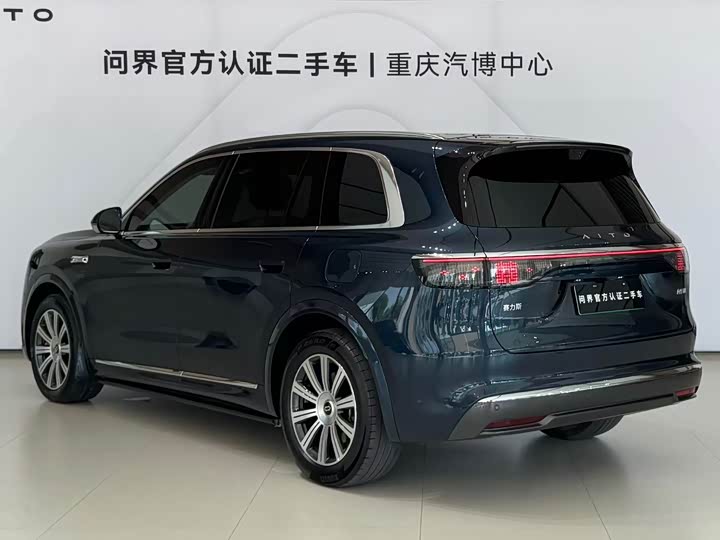 Aito M8 2025 2025款 增程 Max+版 53.4kWh 6座版 (192线激光雷达）