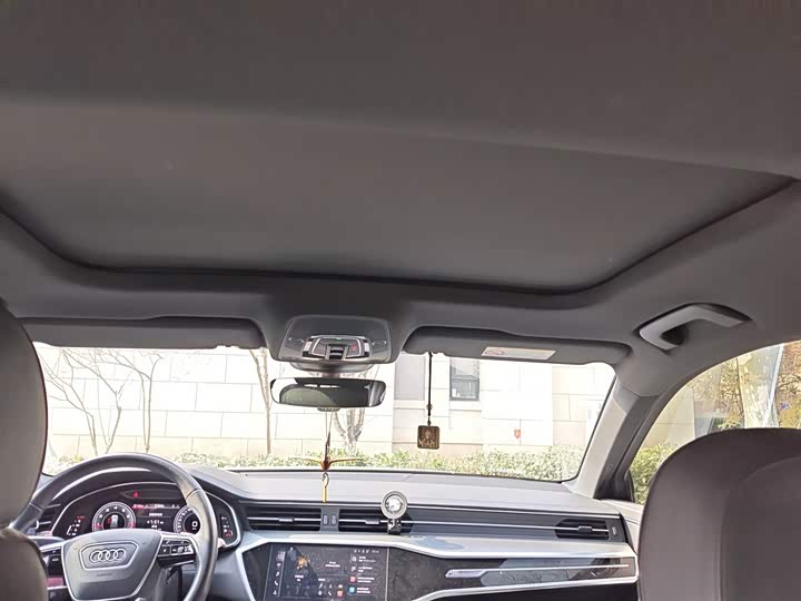 Audi A6 2022 2022款 Avant 先锋派 45 TFSI 臻选动感型