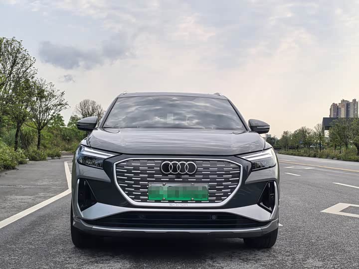 2024 Audi Q4 e-tron