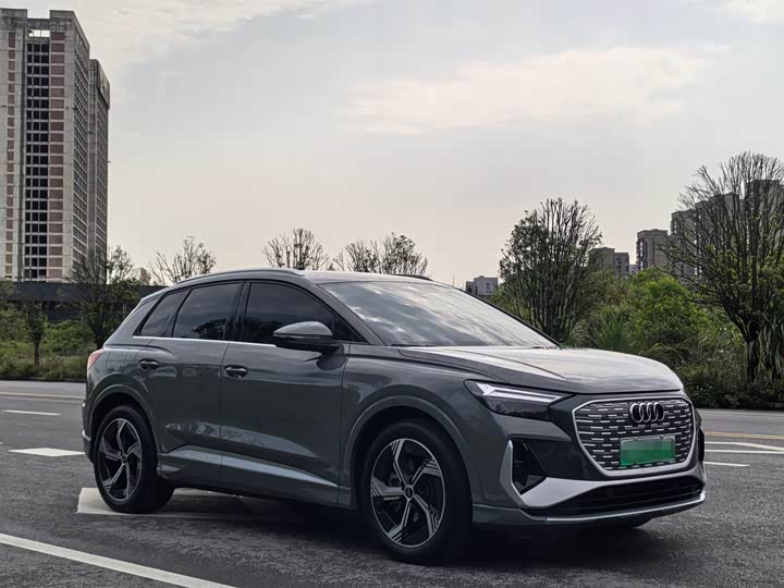 2024 Audi Q4 e-tron