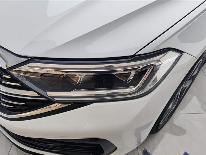 Фото 5 - Volkswagen Sagitar L