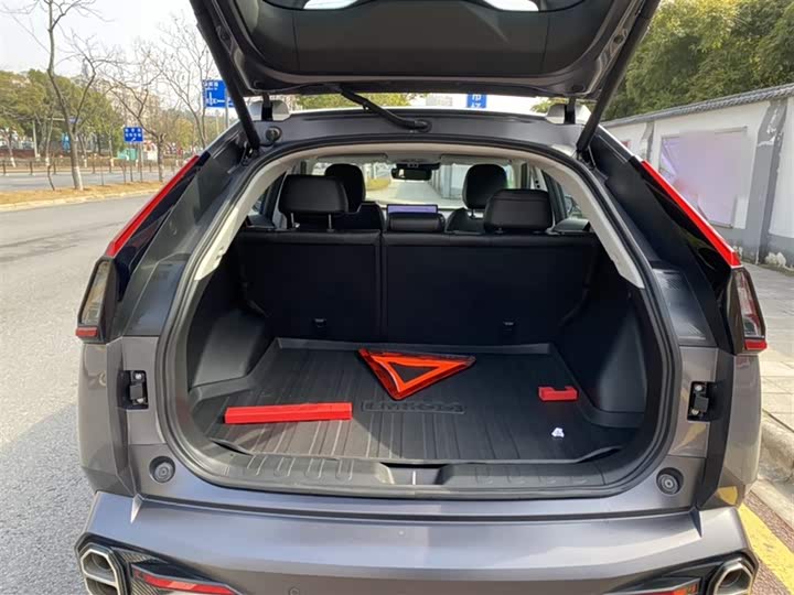 GAC Trumpchi Emkoo 2022 2022款 2.0T 中子星Max版