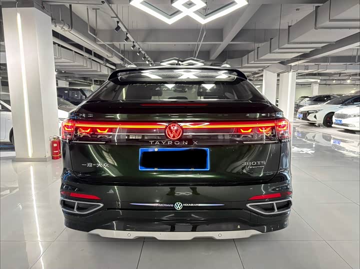 Фото 5 - Volkswagen Tayron X