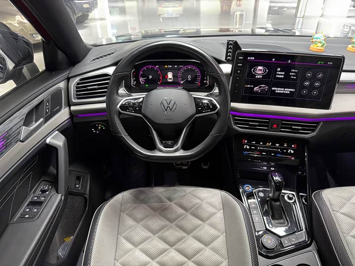 Фото 9 - Volkswagen Tayron X