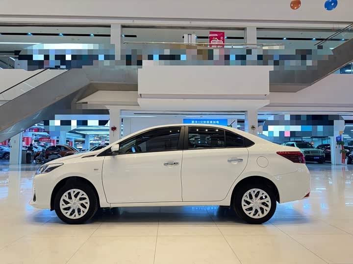 Toyota Vios 2022 2022款 1.5L 20周年纪念版