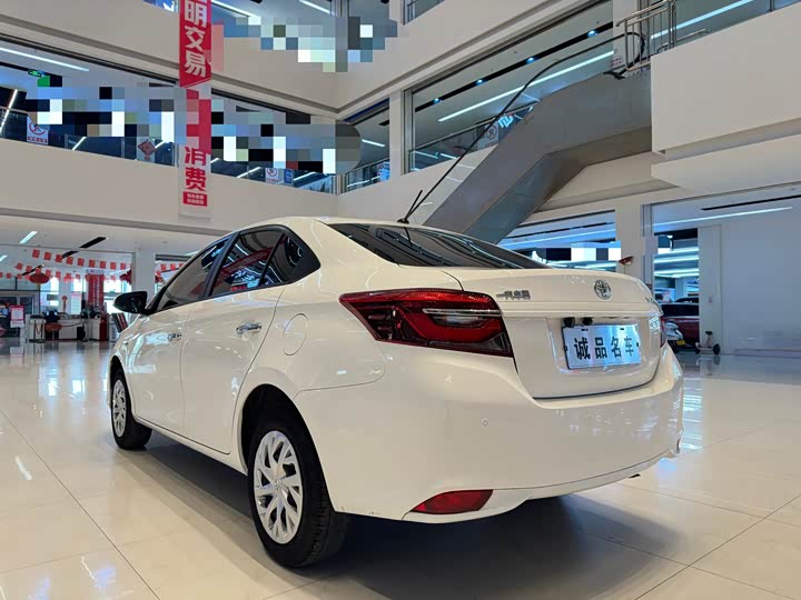 Toyota Vios 2022 2022款 1.5L 20周年纪念版