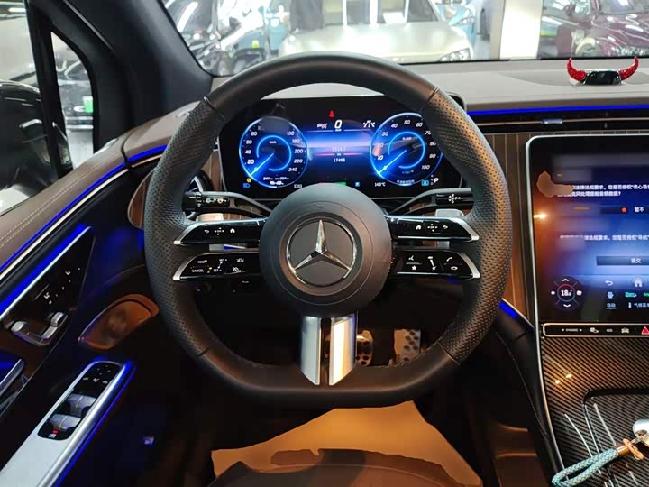 Mercedes-Benz EQE SUV 2024 2024款 500 4MATIC 先锋版
