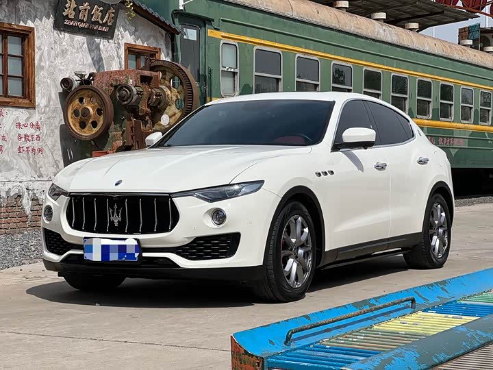 Maserati Levante 2021 2021款 3.0T 标准版