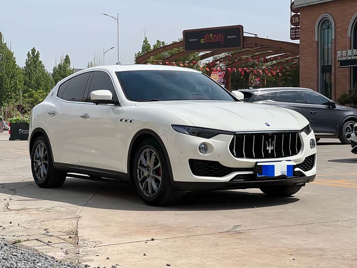Maserati Levante 2021 2021款 3.0T 标准版