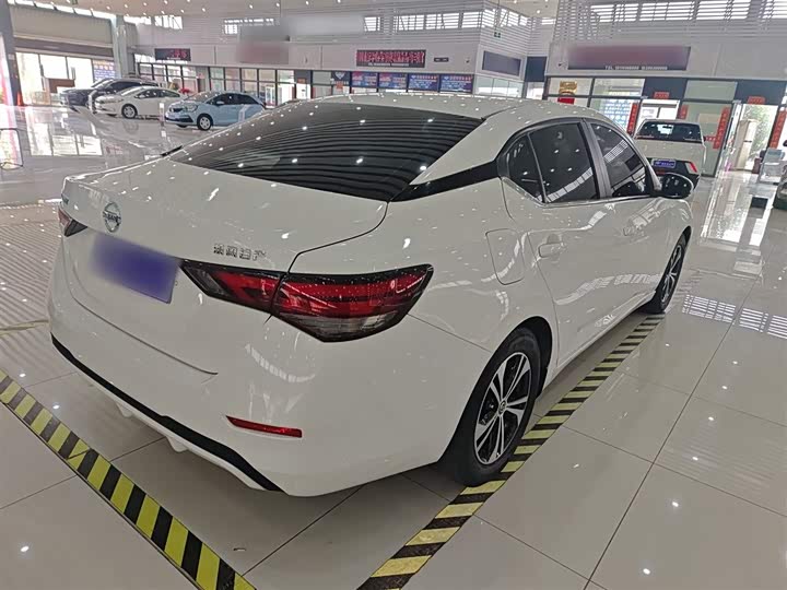 Photo 7 - Nissan Sylphy