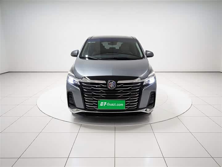 Photo 3 - Buick GL8 ES