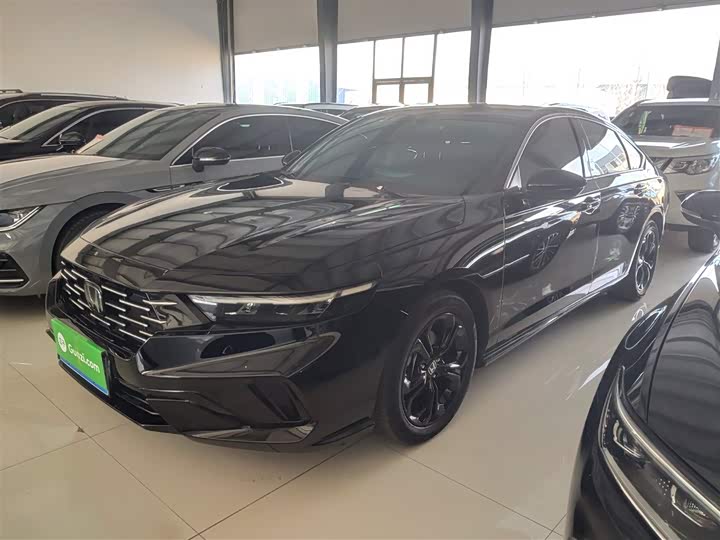 Honda Accord 2025 2025款 运动系列 260TURBO 豪华版