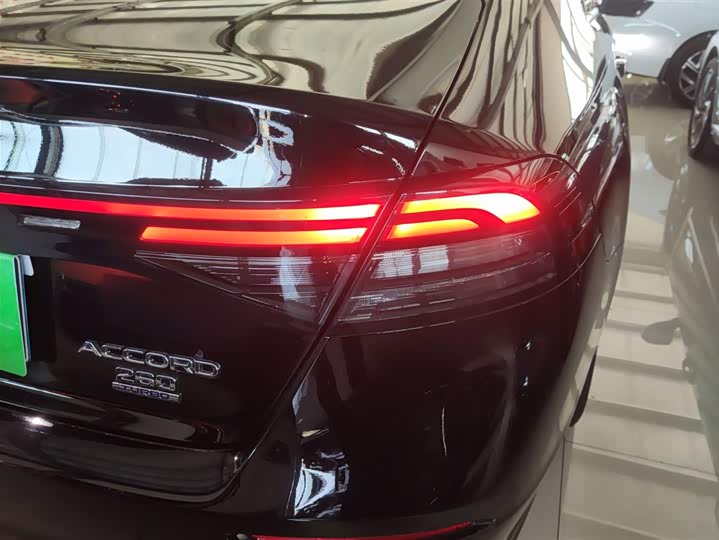 Honda Accord 2025 2025款 运动系列 260TURBO 豪华版