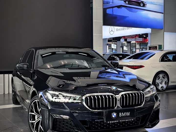 Zdjęcie 2 - BMW 5 Series