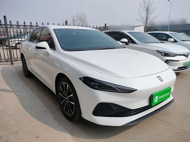 2025 Roewe D7