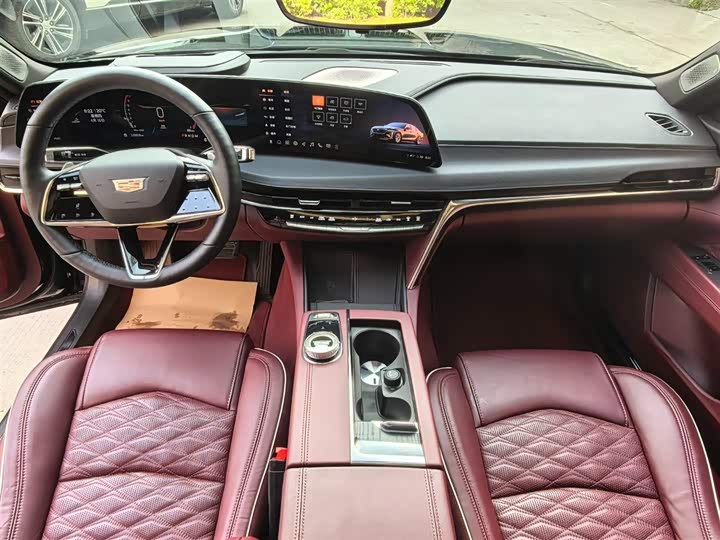 Фото 9 - Cadillac CT6