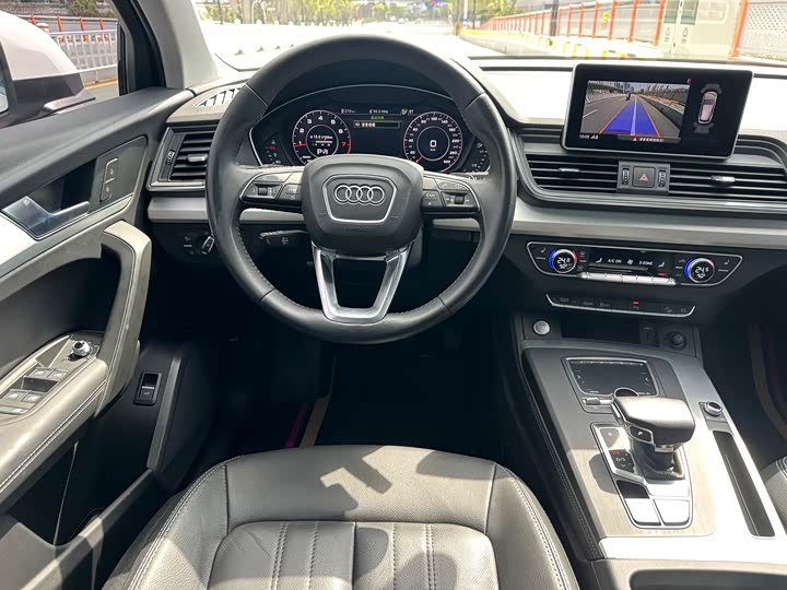 Audi Q5L 2020 2020款 40 TFSI 荣享时尚型
