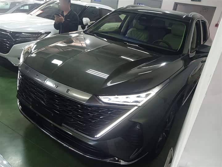 Roewe RX9 2023 2023款 2.0T 两驱越享版