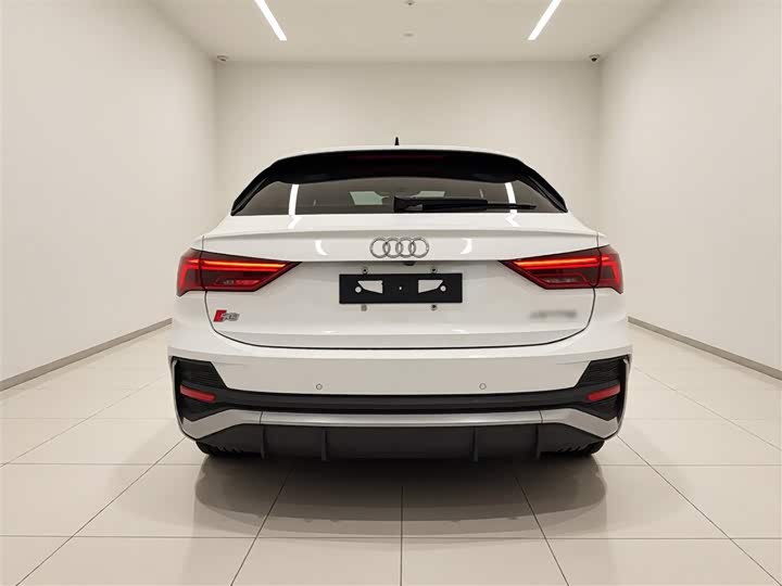 Zdjęcie 4 - Audi Q3 Sportback