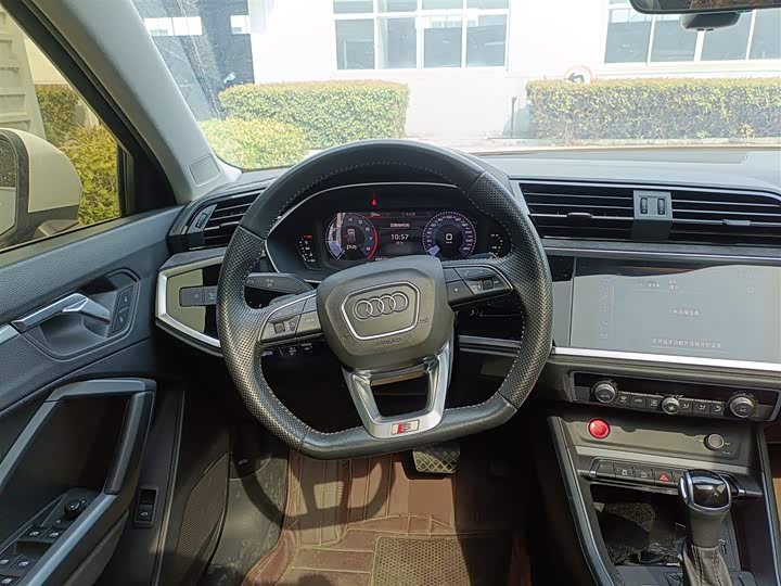 Zdjęcie 7 - Audi Q3 Sportback