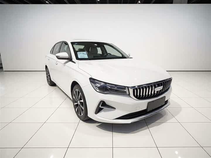 Geely Emgrand 2026 2026款 400万纪念款 1.5L CVT飞越型
