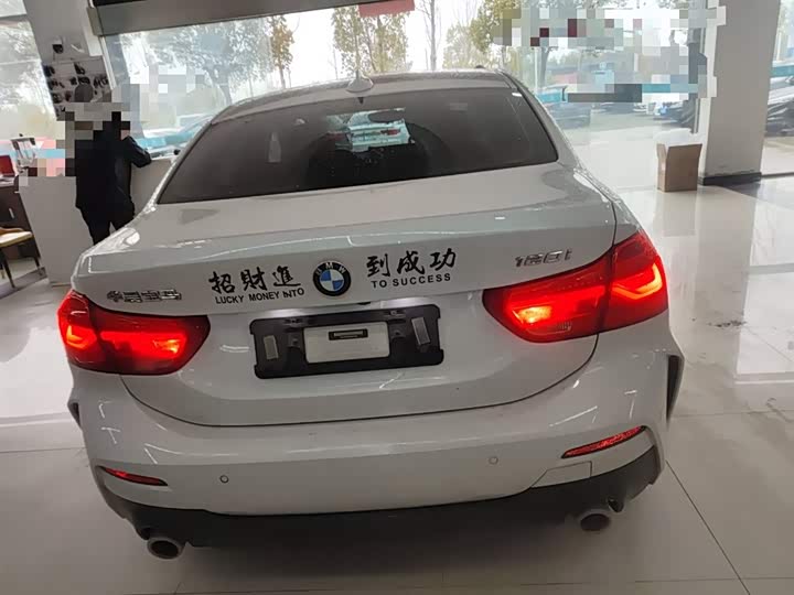 Фото 4 - BMW 1 Series