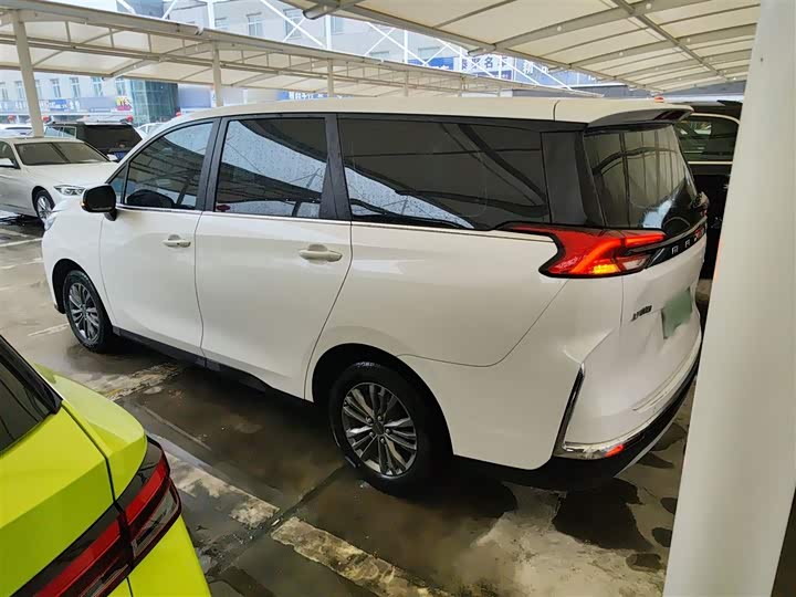 Maxus G50 2023 2023款 PLUS 1.5T 幸福推荐自动启航版