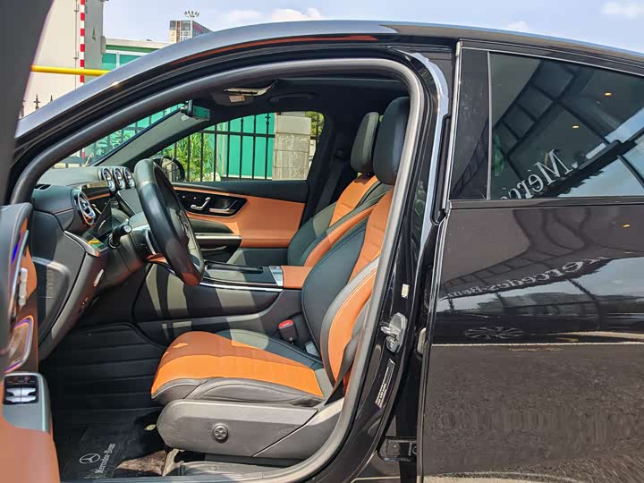 2025 Mercedes-Benz GLC-Class Coupe