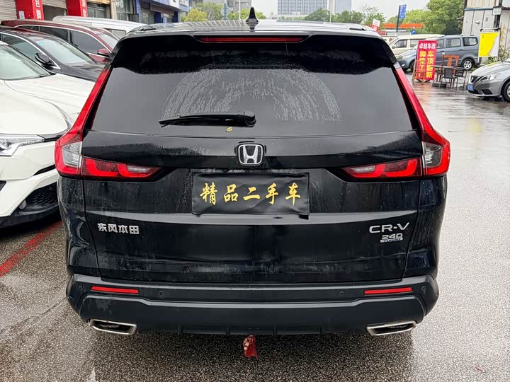 Фото 7 - Honda CR-V