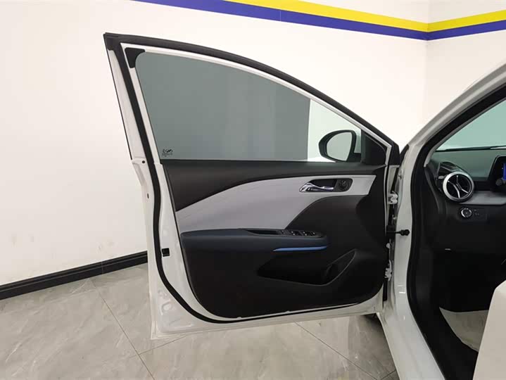 Chevrolet Monza 2023 2023款 1.5L 双离合悦享版