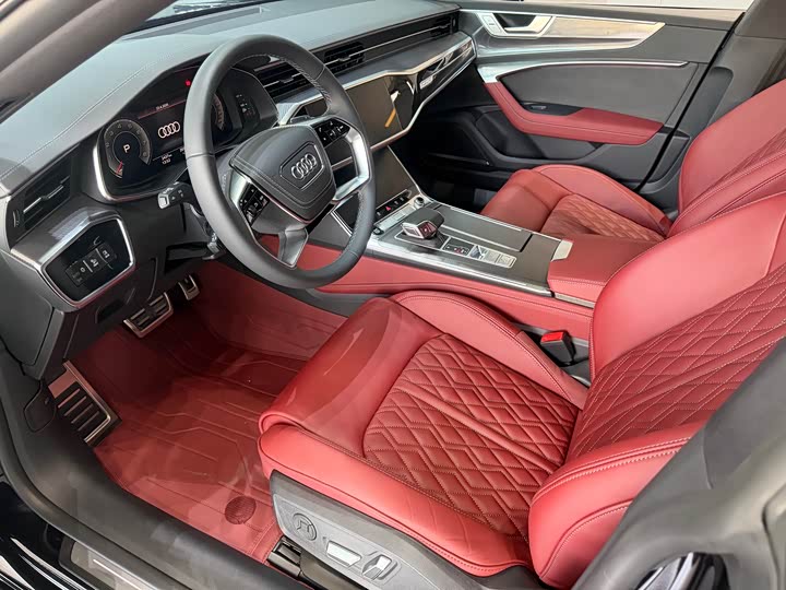 2025 Audi A7L