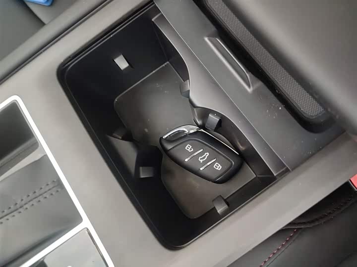 Roewe i5 2026 2026款 1.5L CVT豪华版