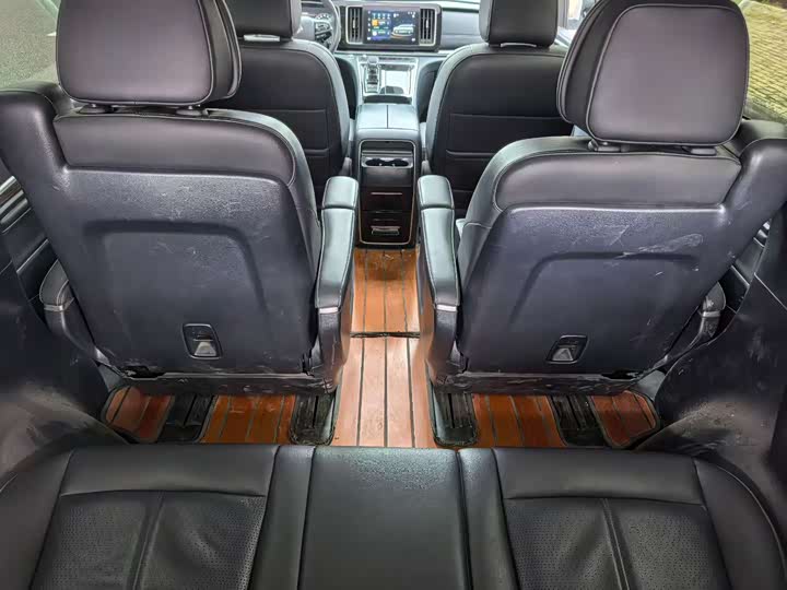 GAC Trumpchi M8 2021 2021款 领秀系列 390T 尊享版
