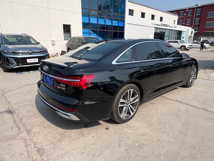 Audi A6L 2024 2024款 40 TFSI 豪华动感型