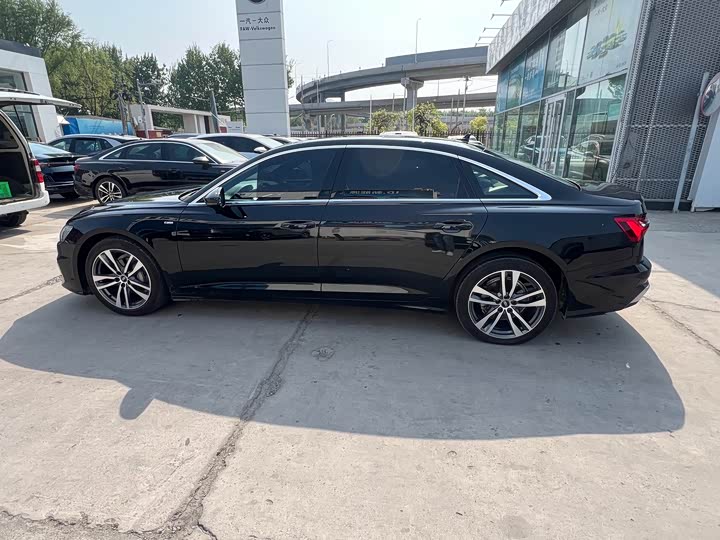 Audi A6L 2024 2024款 40 TFSI 豪华动感型
